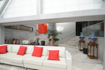 Enlarge photo 41