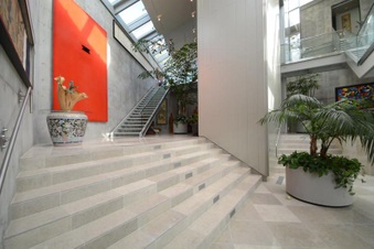 Enlarge photo 44