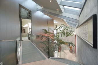 Enlarge photo 51