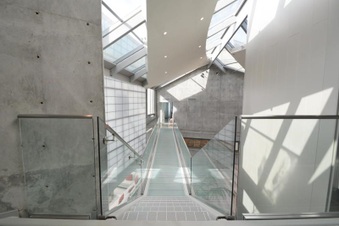 Enlarge photo 68