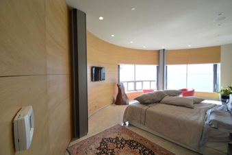 Enlarge photo 70