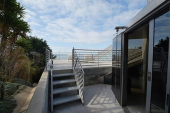 Enlarge photo 126