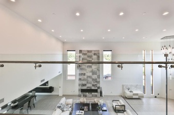 Enlarge photo 82