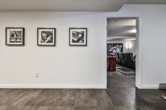 Enlarge photo 119