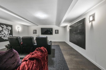 Enlarge photo 121