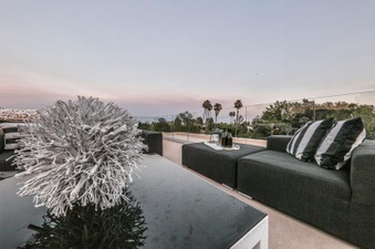 Enlarge photo 138
