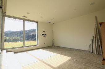Enlarge photo 102