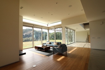 Enlarge photo 97