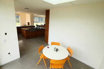 Enlarge photo 74