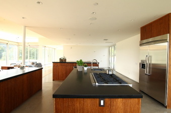 Enlarge photo 71