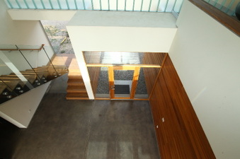 Enlarge photo 62