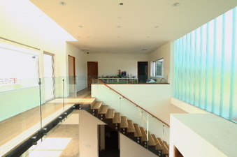 Enlarge photo 57