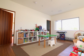 Enlarge photo 40