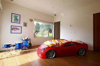 Enlarge photo 26