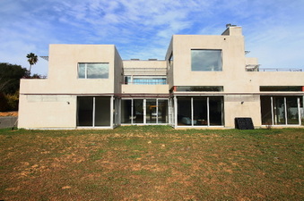Enlarge photo 8