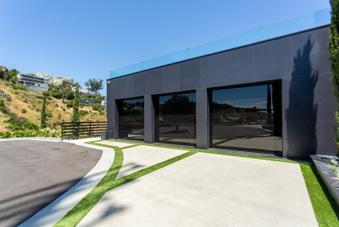 Enlarge photo 9