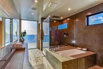 Enlarge photo 71