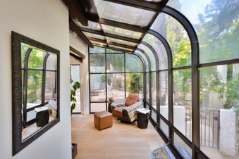 Enlarge photo 30