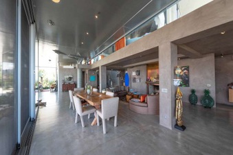 Enlarge photo 51