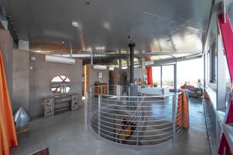 Enlarge photo 36
