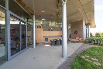 Enlarge photo 10