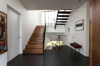 Enlarge photo 32