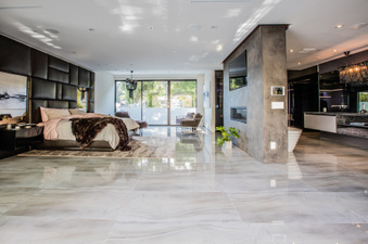 Enlarge photo 46