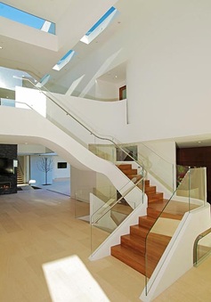 Enlarge photo 11