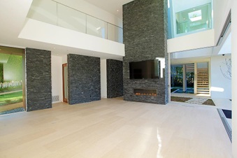 Enlarge photo 15