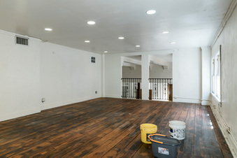 Enlarge photo 44