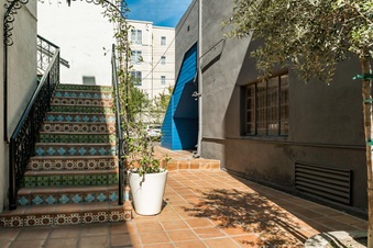 Enlarge photo 6