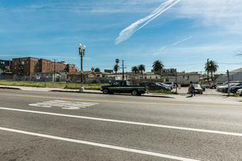 Enlarge photo 62