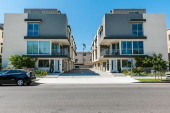 PL5936 VALLEY VILLAGE