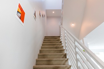 Enlarge photo 24