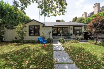 CAST 11140 STUDIO CITY