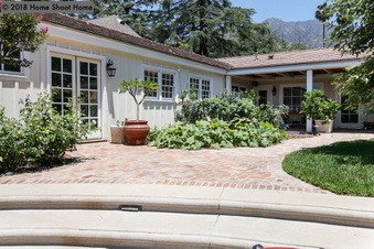 Enlarge photo 36