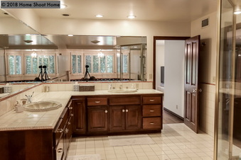 Enlarge photo 35