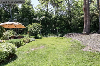 Enlarge photo 70