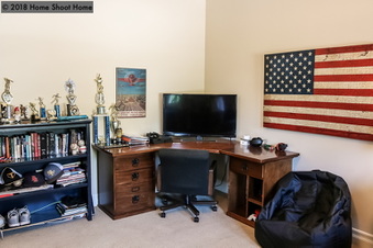 Enlarge photo 40