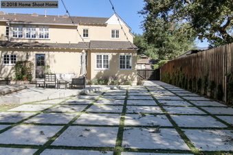 Enlarge photo 52