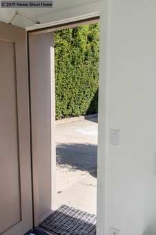 Enlarge photo 67
