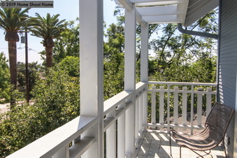 Enlarge photo 47