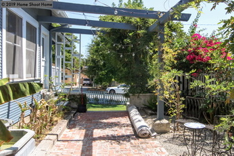 Enlarge photo 72