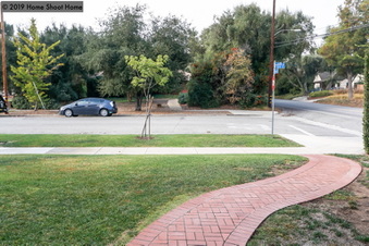 Enlarge photo 47