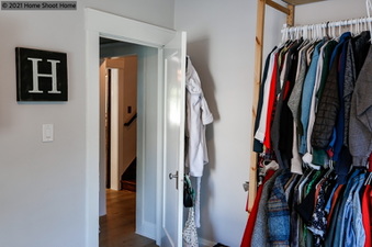 Enlarge photo 22