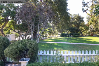Enlarge photo 76