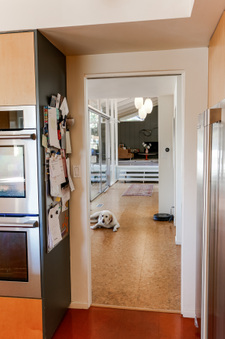 Enlarge photo 54
