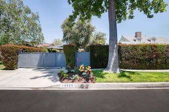 LOGAN HOUSE LA