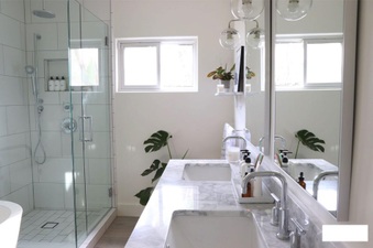 Enlarge photo 32