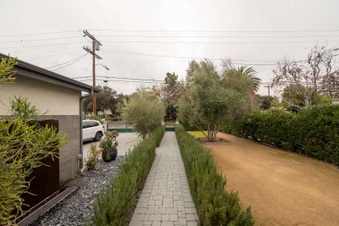 Enlarge photo 10